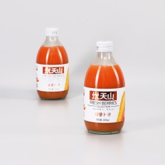 悦天山果汁礼盒胡萝卜汁玻璃瓶300ml*8瓶装